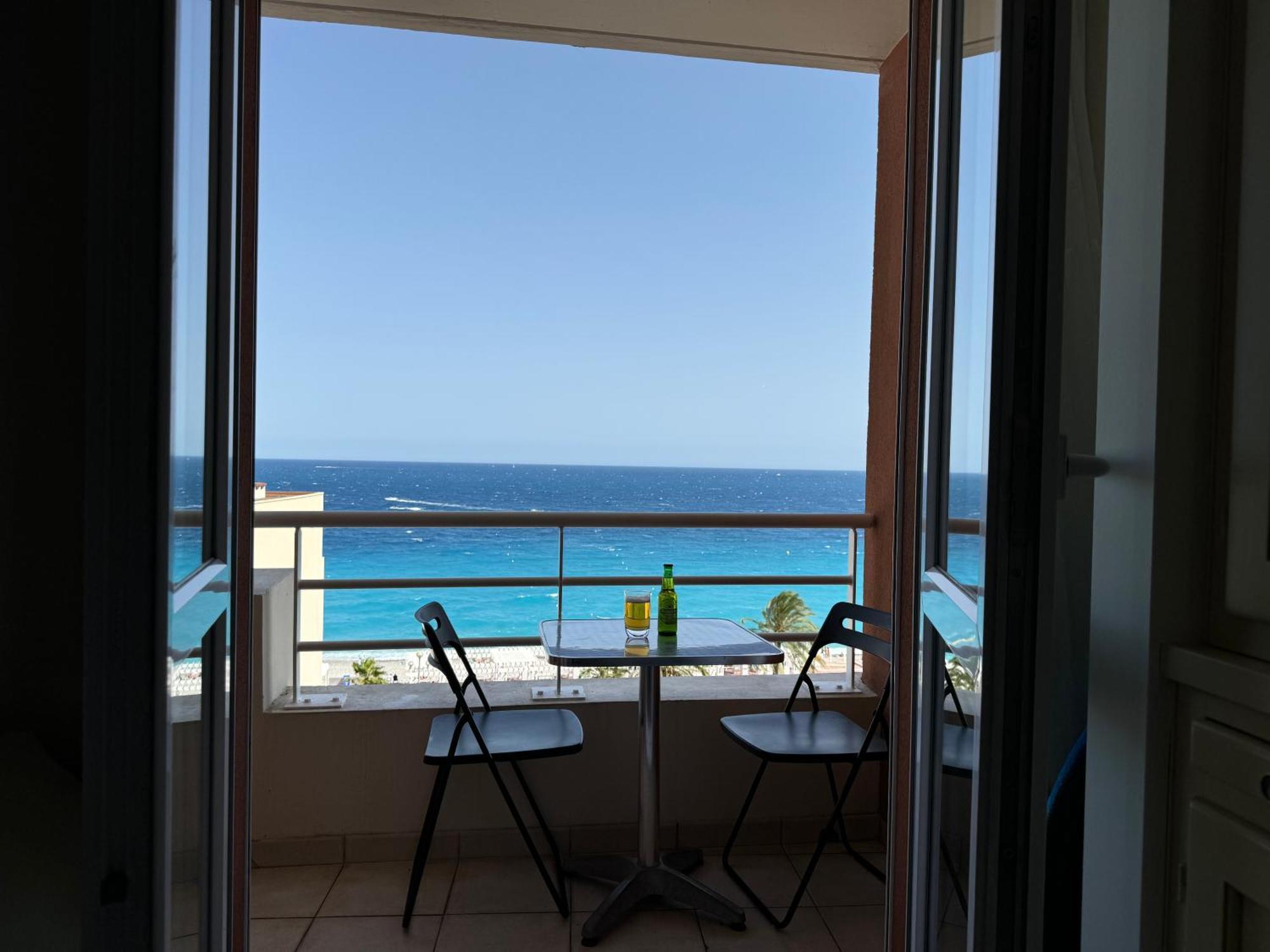 Appartement Vue 02 45m Et Parking Nice